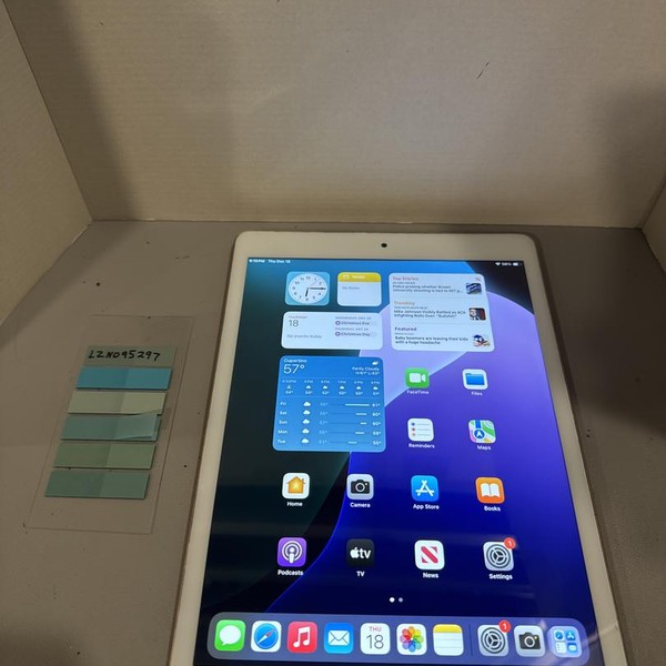 Apple iPad 7th Gen - Wi-Fi, 32 GB, Gold, A2197