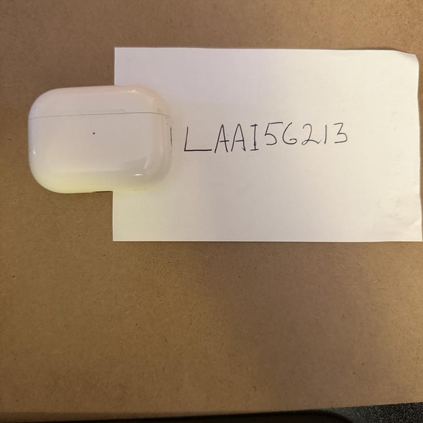 Apple AirPods Pro 2 - Lightning