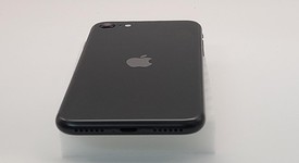 Mint
													Apple iPhone SE 2nd Gen 2020 - AT&T, Black, 64 GB, A2275, photo 4 of 7