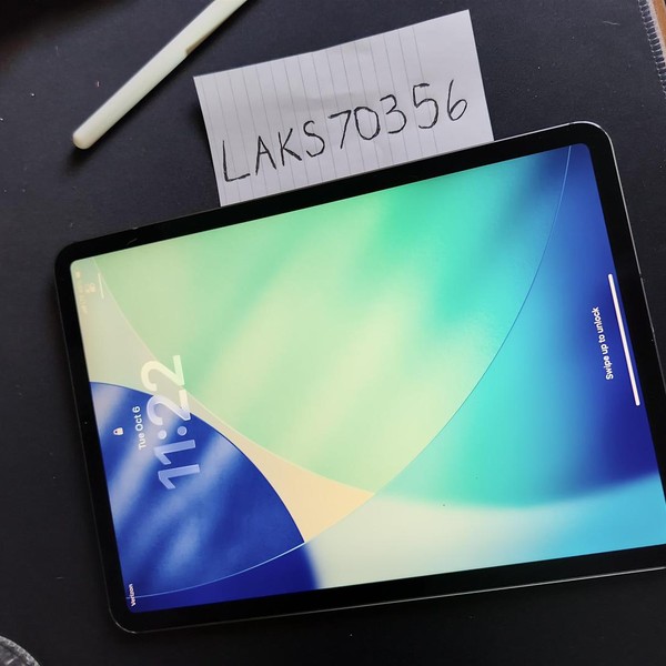 Apple iPad Pro 11 inch 2018 - Unlocked, 64 GB, Gray, A2013