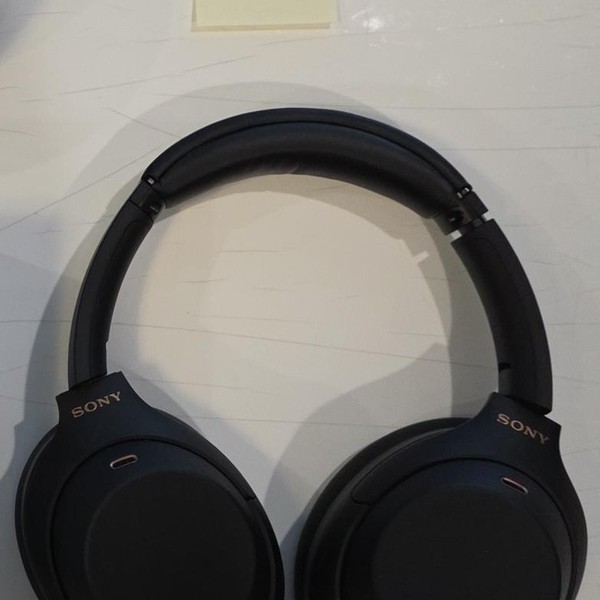 Sony WH-1000XM4 - Black