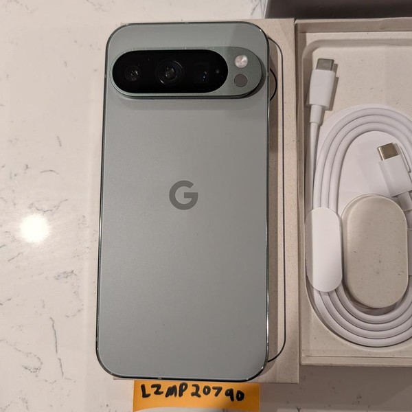 Google Pixel 9 Pro - Unlocked, 256 GB, Hazel, 16 GB, GR83Y