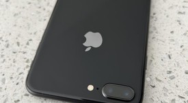 Good
													Apple iPhone 8 Plus - Unlocked, Gray, 256 GB, A1864, photo 3 of 14
