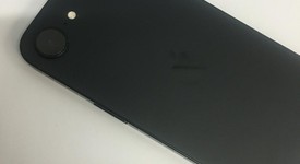 Mint
													Apple iPhone 16e - Verizon, Black, 128 GB, A3212, photo 4 of 7