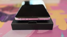 Mint
													OnePlus 13 - Unlocked, Midnight Ocean, 512 GB, 16 GB, photo 5 of 8