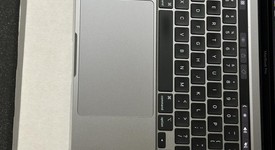 Fair
													MacBook Pro 2022 - 13" - Apple M2, Gray, 512 GB, 8 GB, photo 2 of 11
