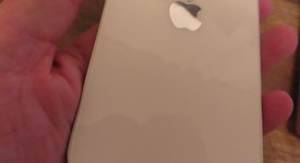 Good
													Apple iPhone 13 - Unlocked, Starlight, 256 GB, A2482, photo 4 of 6