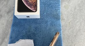 Mint
													Apple iPhone Xs Max - Verizon, Gold, 256 GB, A1921, photo 5 of 8