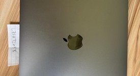 Good
													MacBook Air 2018 - 13" - I5, Gray, 128 GB, 8 GB, photo 2 of 11