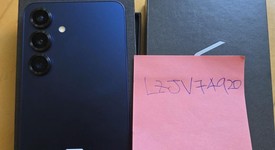 Mint
													Samsung Galaxy S25 - Unlocked, Navy Blue, 256 GB, 12 GB, SM-S931U1, photo 2 of 8