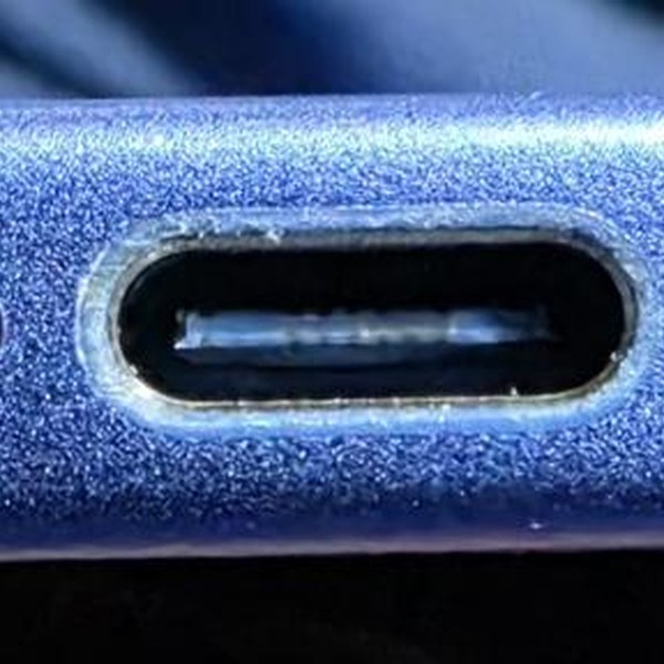 Apple iPhone 16 - Unlocked, 128 GB, Ultramarine, A3081
