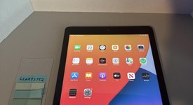 Good
													Apple iPad 6th Gen - Wi-Fi, Gray, 32 GB, A1893, photo 1 of 5