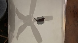 Good
													MacBook Pro 2020 - 13" - I7, Silver, 1 TB, 16 GB, photo 3 of 12