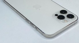 Fair
													Apple iPhone 12 Pro Max - Unlocked, Silver, 128 GB, A2342, photo 5 of 6