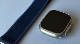 Good
													Apple Watch Ultra 49mm - Unlocked, Titanium, A2622, photo 2 of 7