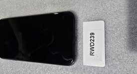 Good
													Apple iPhone 11 Pro - Unlocked, Green, 64 GB, A2160, photo 3 of 7