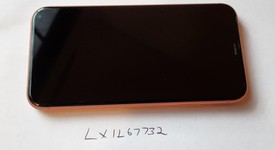 Good
													Apple iPhone Xr - Unlocked, Coral, 64 GB, A1984, photo 4 of 7