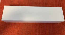 New
													Apple Watch Series 5 44mm - Gray, A2093 - GPS, Aluminum, photo 1 of 3