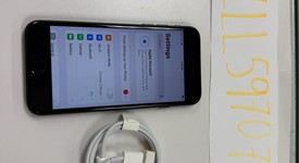 Mint
													Apple iPhone SE 3rd Gen 2022 - Unlocked, Midnight, 64 GB, A2595, photo 5 of 7