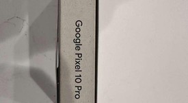 Mint
													Google Pixel 10 Pro - Unlocked, Obsidian, 1 TB, G4QUR, photo 4 of 9