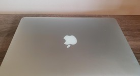 Good
													MacBook Air 2013 - 13" - Silver, 128 GB, 4 GB, photo 1 of 8