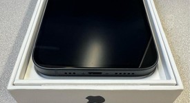 Mint
													Apple iPhone 13 - Unlocked, Midnight, 128 GB, A2482, photo 1 of 5