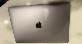 Fair
													MacBook Air 2020 - 13" - Apple M1, Gray, 256 GB, 8 GB, photo 3 of 8