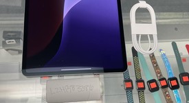 Mint
													Apple iPad Pro 12.9" 6th Gen 2022 - Unlocked, Silver, 128 GB, photo 1 of 7