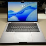 Good MacBook Pro 2021 - 14 inch - 512 GB, Gray, 16 GB, Apple M1 Pro 8-core