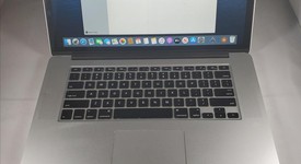 Good
													MacBook Pro 2015 (Retina) - 15" - Silver, 512 GB, 16 GB, photo 2 of 13