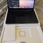 Mint MacBook Air 2023 (M2) - 15 inch - 256 GB, Midnight, 8 GB, Apple M2