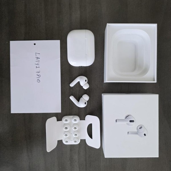 Apple AirPods Pro 3