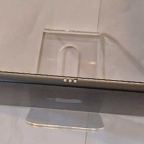 Apple iPad 9th Gen - Unlocked, 64 GB, Gray, A2603