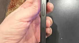 Mint
													Apple iPhone 15 Pro - Unlocked, Black, 128 GB, A2848, photo 4 of 6