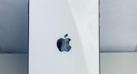 Fair
													Apple iPhone SE 2nd Gen 2020 - Unlocked, White, 64 GB, A2275, photo 2 of 2