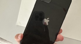 Good
													Apple iPhone 11 - Straight Talk, Black, 64 GB, A2111, photo 3 of 8