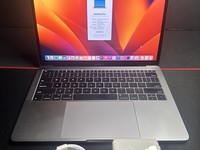 MacBook Pro 2017 (No Touch Bar) - 13"