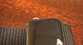 Fair
													Apple Watch Series 4 40mm - Unlocked, Gray, A1975 - Cellular, Aluminum, photo 5 of 5