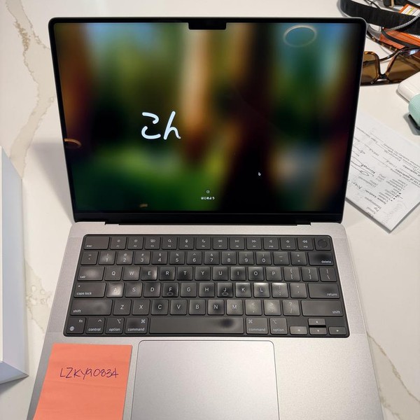 MacBook Pro 2024 - 14 inch - 512 GB, Space Black, 16 GB, Apple M4