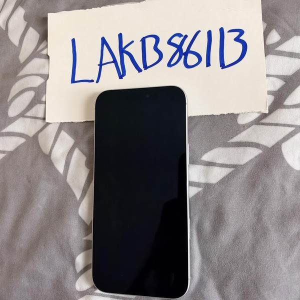 Apple iPhone 17 Pro Max - Unlocked, 1 TB, Silver, A3257