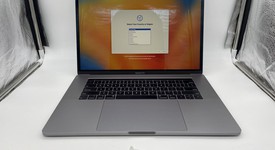 Good
													MacBook Pro 2019 - 15" - I7, Gray, 1 TB, 16 GB, photo 1 of 5