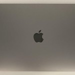 Good MacBook Pro 2018 (With Touch Bar) - 13 inch - 512 GB, Gray, 8 GB, Intel Core i5