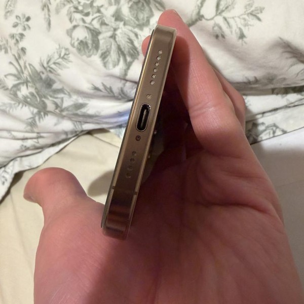 Apple iPhone 16 Pro Max - Unlocked, 1 TB, Desert, A3084