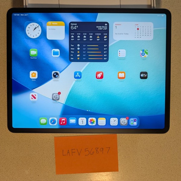 Apple iPad Pro 12.9 inch 4th Gen 2020 - Wi-Fi, 256 GB, Gray, A2229