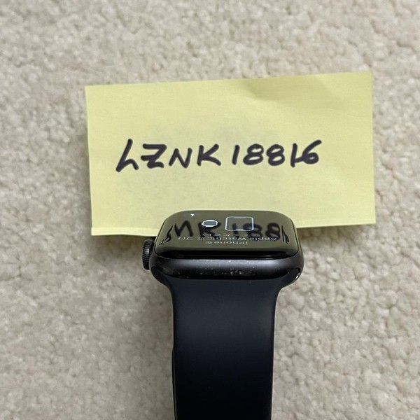 Apple Watch Series 5 44mm - Unlocked Non-US, Gray, A2157 Non-US Cellular, Aluminum