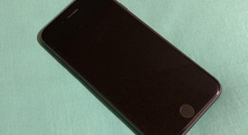 Good
													Apple iPhone 8 - Unlocked, Gray, 64 GB, A1863, photo 4 of 9