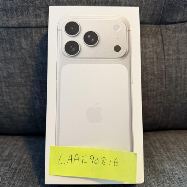 Apple iPhone 17 Pro - Unlocked, 512 GB, Silver, A3256