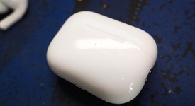Used
													Apple AirPods Pro 2 - USB-C, photo 1 of 18