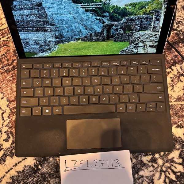 Microsoft Surface Pro 5 (2017) - Unlocked, 256 GB, Silver, 8 GB, LTE