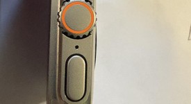 Mint
													Apple Watch Ultra 2 49mm - Unlocked, Natural, A2986, photo 1 of 6